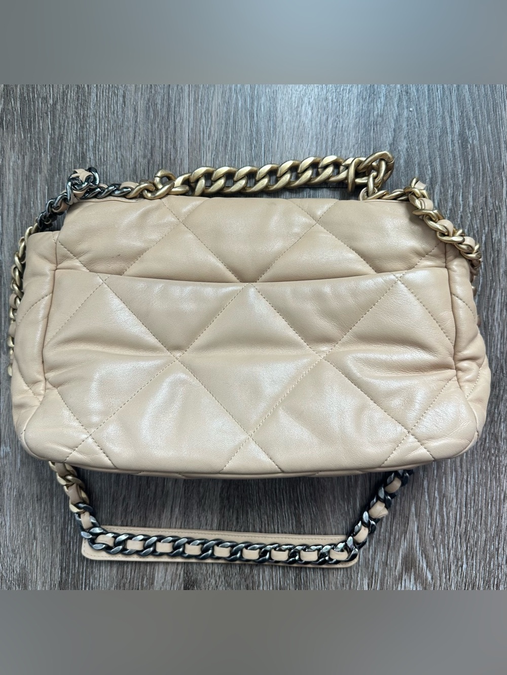 Chanel 19 Flap Bag Large Lambskin Quilted Leather Beige Gold Silver Strap CC - Picture 8 of 11